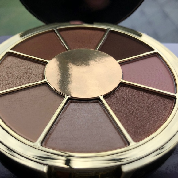 Tarte- Be You. Naturally. Eyeshadow Palette - Picture 1 of 4